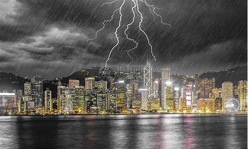 雷暴天气能出门吗_雷暴雨天气适合出门吗