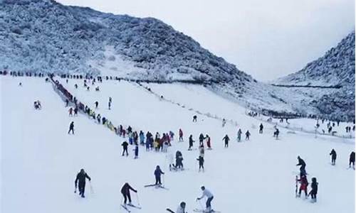 金佛山什么天气适合滑雪_金佛山冬天滑雪的地方