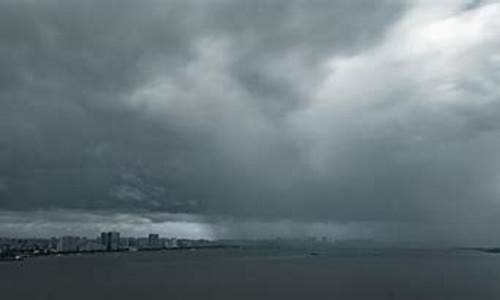 根据天气写季节暴雨_暴雨天气过程分析